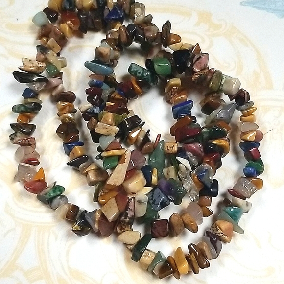 Vintage 1970s Boho Semi-precious Stone Necklace - Picture 5 of 8